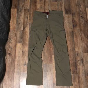 Green Wrangler Cargos